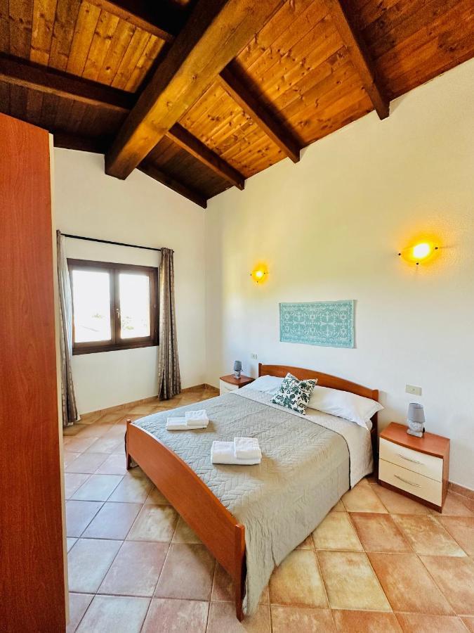 Villa Antonella Apartments Olbia Buitenkant foto