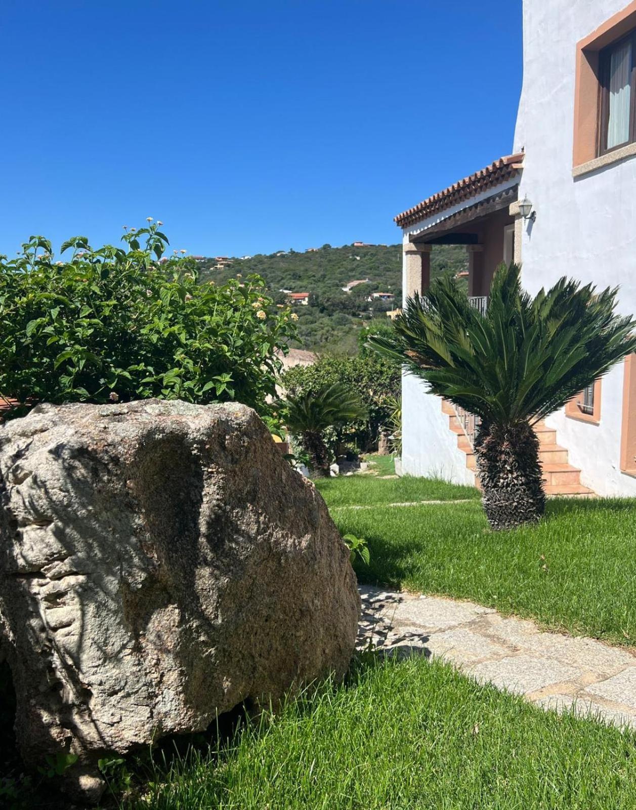 Villa Antonella Apartments Olbia Buitenkant foto